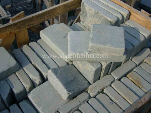 tumbled slate setts 10