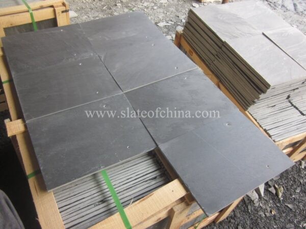 Blue Black Sawn Edge Roofing Slate 30x20cm (16)