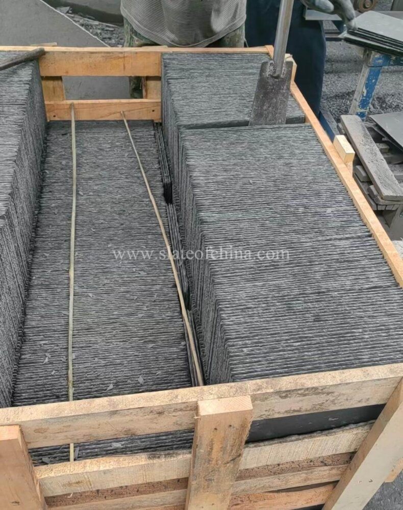 Charcoal Black Roofing Slate 300x200x4 5mm (4)