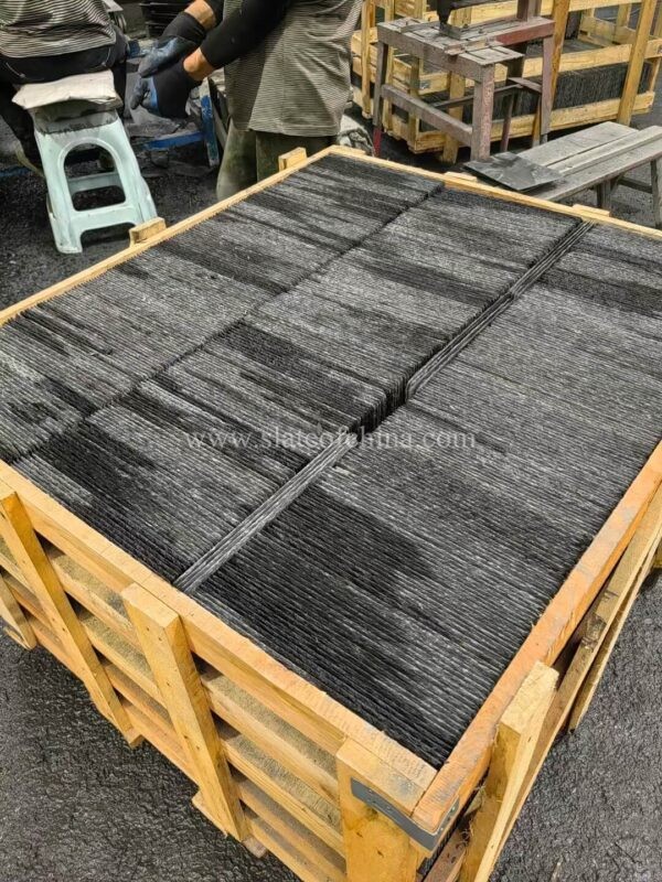 Charcoal Black Roofing Slate 300x200x4 5mm (5)