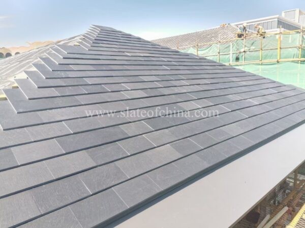 Sawn Edge Black Roofing Slate (2)