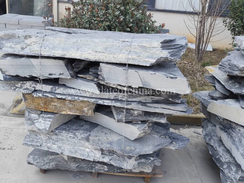Garden Stone Feature (5)