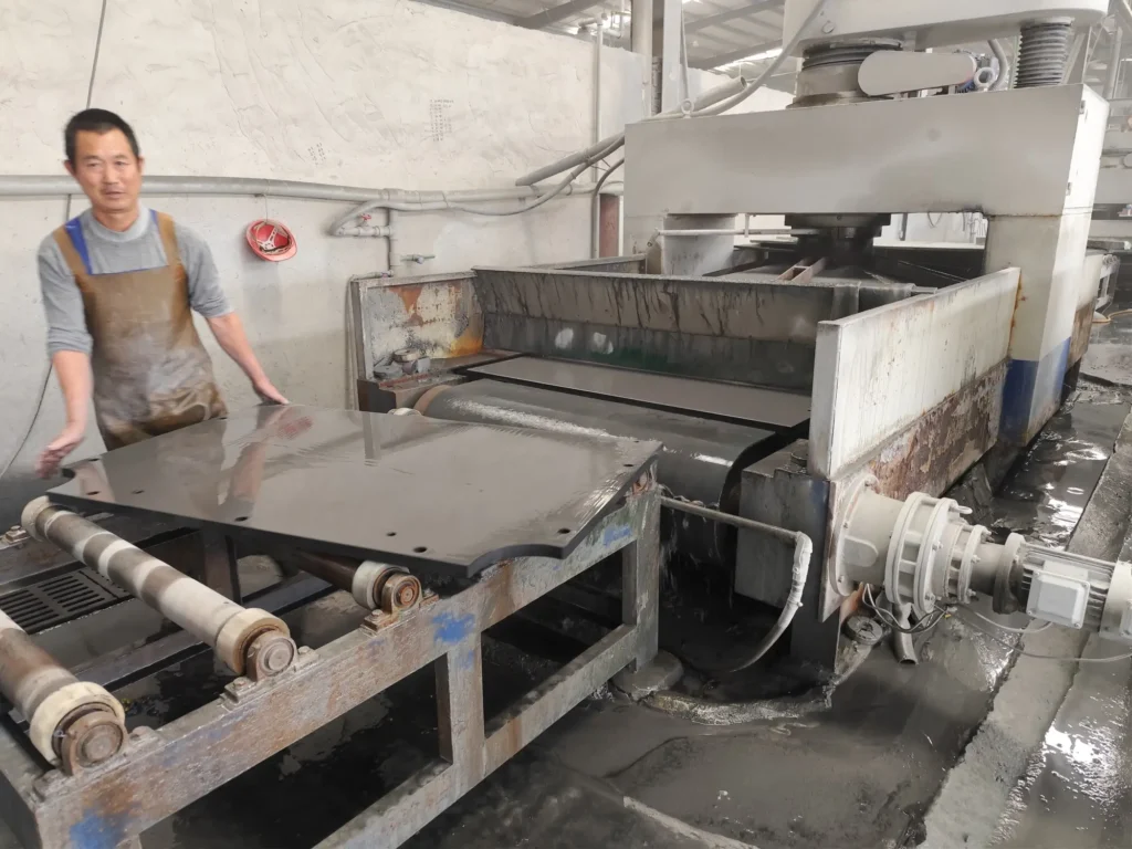Precision grinding and thickness calibration of Jiujiang billiard slate for professional pool tablesprocess