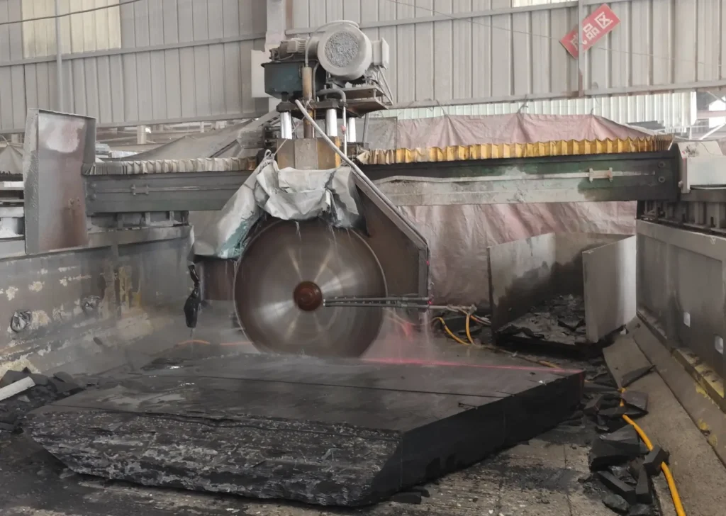 diamond block cutting machine processing natural slate blocks