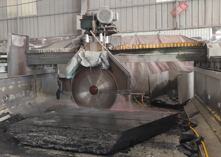diamond block cutting machine processing natural slate blocks