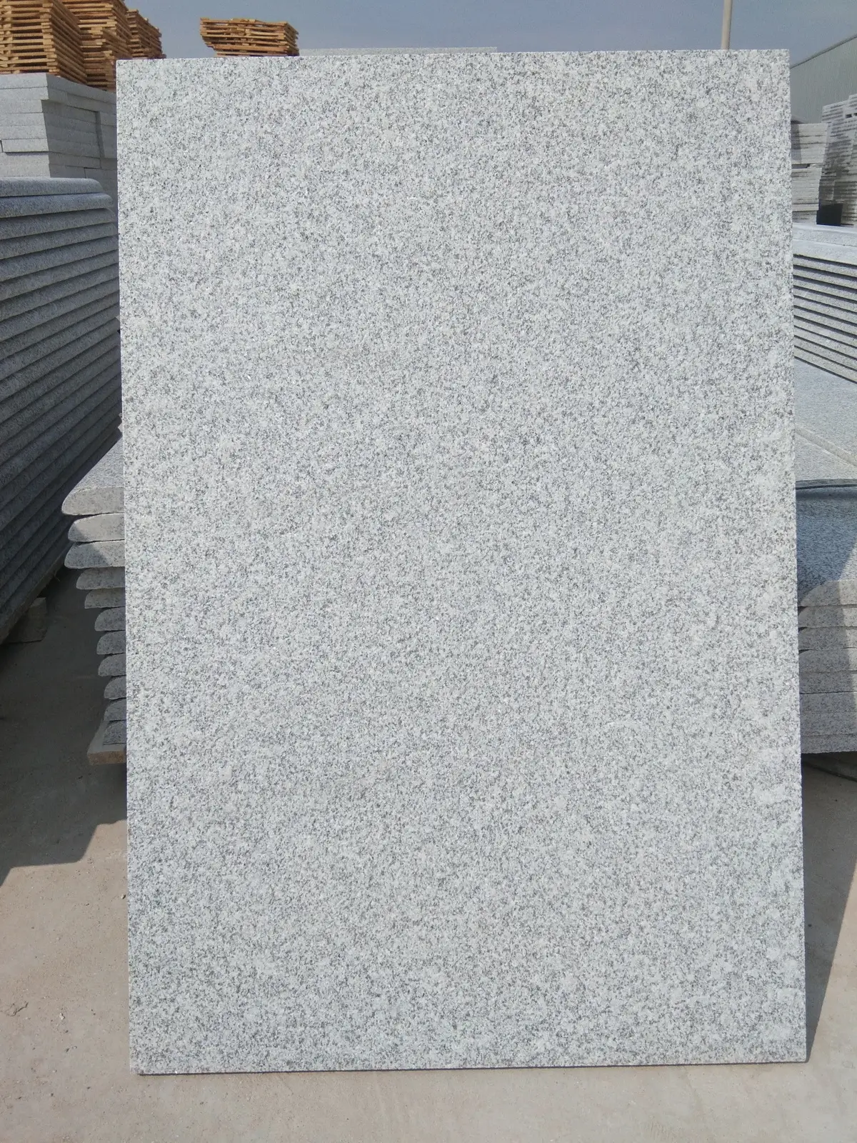 Silver Grey Granite Paving (G603) 3 silver grey granite paving 59